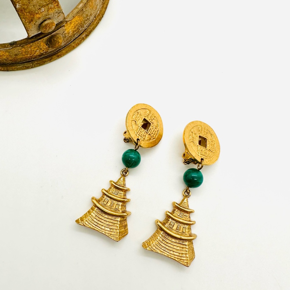 Vintage Asian Pagoda Clip Earrings